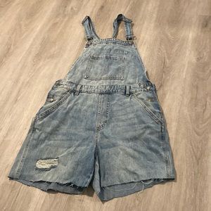 Wild Fable. Medium Jean overall shorts.